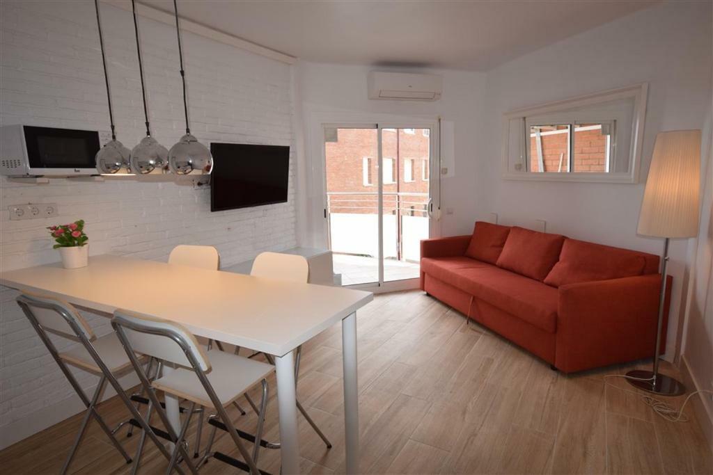 Apartamento Playa Mar Castelldefels Bagian luar foto